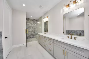 1603 Sylvester Rd, Houston, TX 77009 - Photo 24