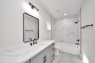 1603 Sylvester Rd, Houston, TX 77009 - Photo 6