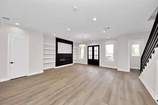 1603 Sylvester Rd, Houston, TX 77009 - Photo 10