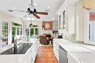 5219 Laurelwood Dr, Houston, TX 77345 - Photo 14