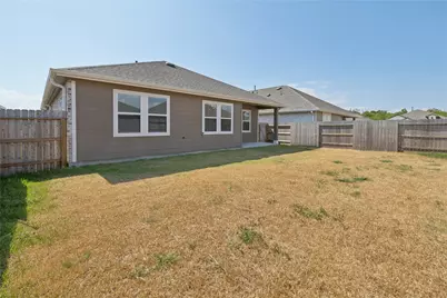 8434 Tranquil Bay Court, Baytown, TX 77523 - Photo 18