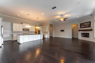 5102 Kendalia Cloud Ln, Fulshear, TX 77441 - Photo 8