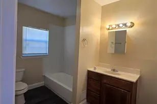 899 Cartwright St, Beaumont, TX 77701 - Photo 6