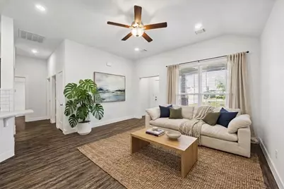 260 Shoreview Drive, Conroe, TX 77303 - Photo 2