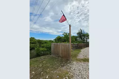715 9th Street, San Leon, TX 77539 - Photo 20