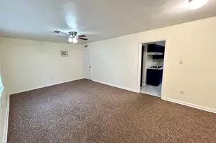 5806 Beldart St, Houston, TX 77033 - Photo 6