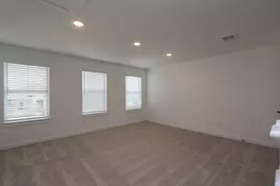 12111 Upper Mdws Ave, Mont Belvieu, TX 77535 - Photo 8