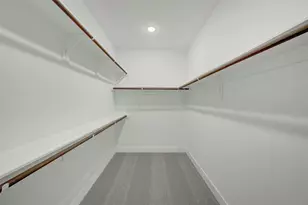 12111 Upper Mdws Ave, Mont Belvieu, TX 77535 - Photo 22