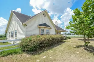 29107 Hay Meadow Ct, Waller, TX 77484 - Photo 10