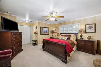 1638 Imperial Crown Drive, Houston, TX 77043 - Photo 20
