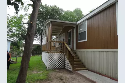 1220 8th Street #A, Huntsville, TX 77320 - Photo 12