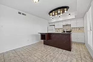 781 Country Pl Dr, Houston, TX 77079 - Photo 4