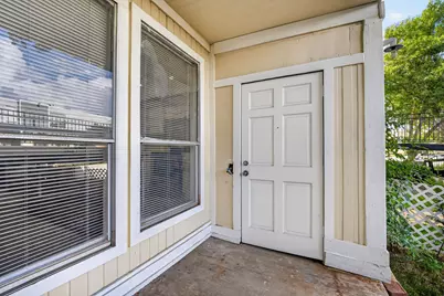 781 Country Place Drive #2004, Houston, TX 77079 - Photo 30