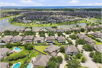 2407 Mallorca Pass, League City, TX 77573 - Photo 44