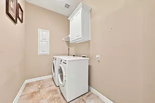 2407 Mallorca Pass, League City, TX 77573 - Photo 38