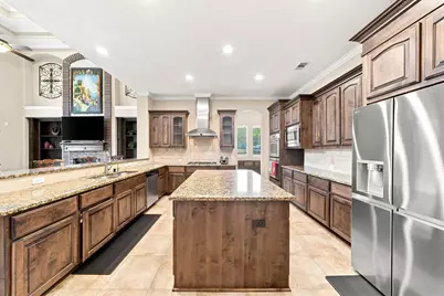 2407 Mallorca Pass, League City, TX 77573 - Photo 10