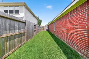 3210 Princess Bay Ct, Pearland, TX 77584 - Photo 44