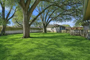 8511 Hornwood Dr, Houston, TX 77036 - Photo 28