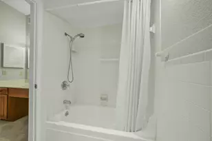 2400 N Braeswood Blvd, Houston, TX 77030 - Photo 18