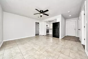 505 Jasmine St, Richwood, TX 77531 - Photo 24