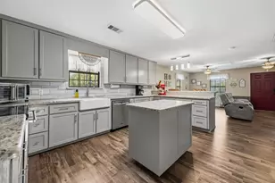 180 Heron Ln, Coldspring, TX 77331 - Photo 12