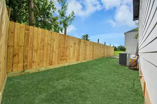 1912 Semmes St, Houston, TX 77026 - Photo 38
