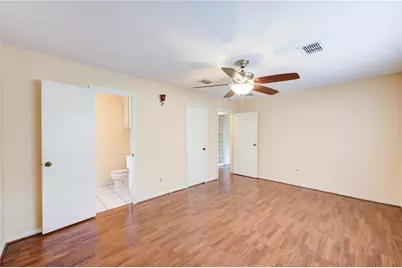 5711 Weeping Willow Road, Houston, TX 77092 - Photo 16