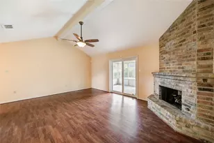 5711 Weeping Willow Rd, Houston, TX 77092 - Photo 4