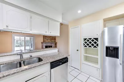 5711 Weeping Willow Road, Houston, TX 77092 - Photo 12