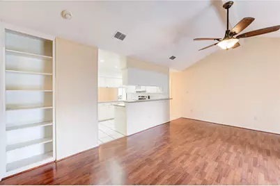 5711 Weeping Willow Road, Houston, TX 77092 - Photo 6