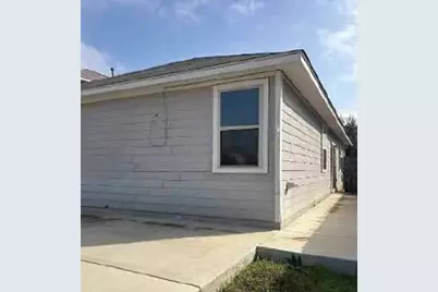 374 Triumph Road, Buda, TX 78610 - Photo 4