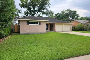 1127 Mosher Ln, Houston, TX 77088 - Photo 4