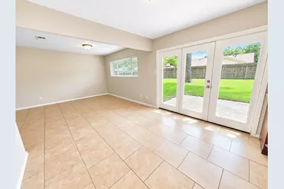 1127 Mosher Lane, Houston, TX 77088 - Photo 10