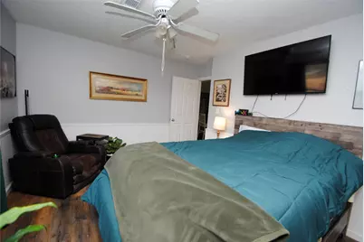 10820 Royal Magnolia Drive, Conroe, TX 77303 - Photo 16