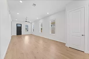 2505 Houston Ave, Pearland, TX 77581 - Photo 8