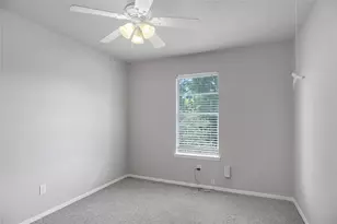 8710 Ilona Ln, Houston, TX 77025 - Photo 6