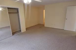 8710 Ilona Ln, Houston, TX 77025 - Photo 6