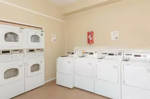 8110 Creekbend Dr, Houston, TX 77071 - Photo 8