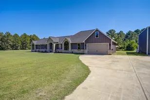 9182 Royal Forest Ln, Waller, TX 77484 - Photo 2