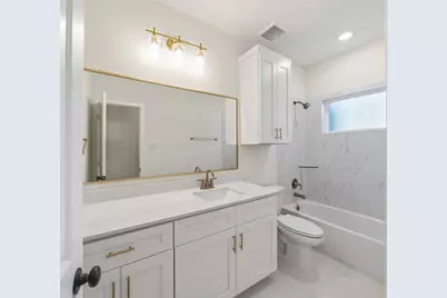 12531 Lake Conroe Hills Drive, Willis, TX 77318 - Photo 22