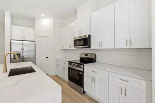 12531 Lake Conroe Hills Dr, Willis, TX 77318 - Photo 10