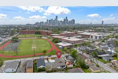 1009 Genova Street, Houston, TX 77009 - Photo 10