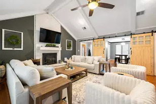 6702 Seinfeld Ct, Houston, TX 77069 - Photo 4