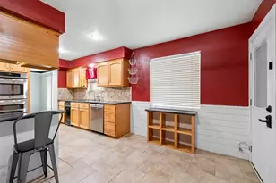 6702 Seinfeld Ct, Houston, TX 77069 - Photo 16