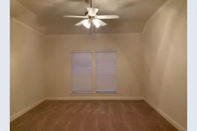 4005 E Timber Cut Court, Pearland, TX 77584 - Photo 8