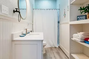 1208 Ave K Dr, Galveston, TX 77550 - Photo 10