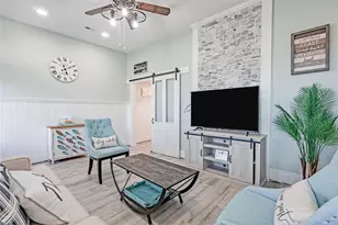 1208 Ave K Dr, Galveston, TX 77550 - Photo 6