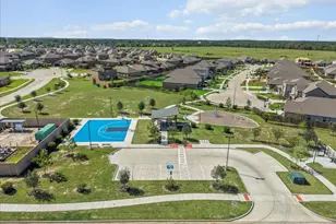13922 Bay Crest, Texas City, TX 77539 - Photo 36