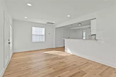 2513 Melbourne Street, Houston, TX 77026 - Photo 6