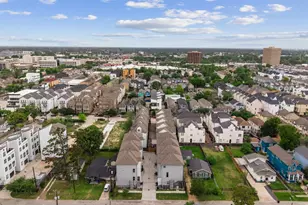 1565 W 22nd St, Houston, TX 77008 - Photo 34